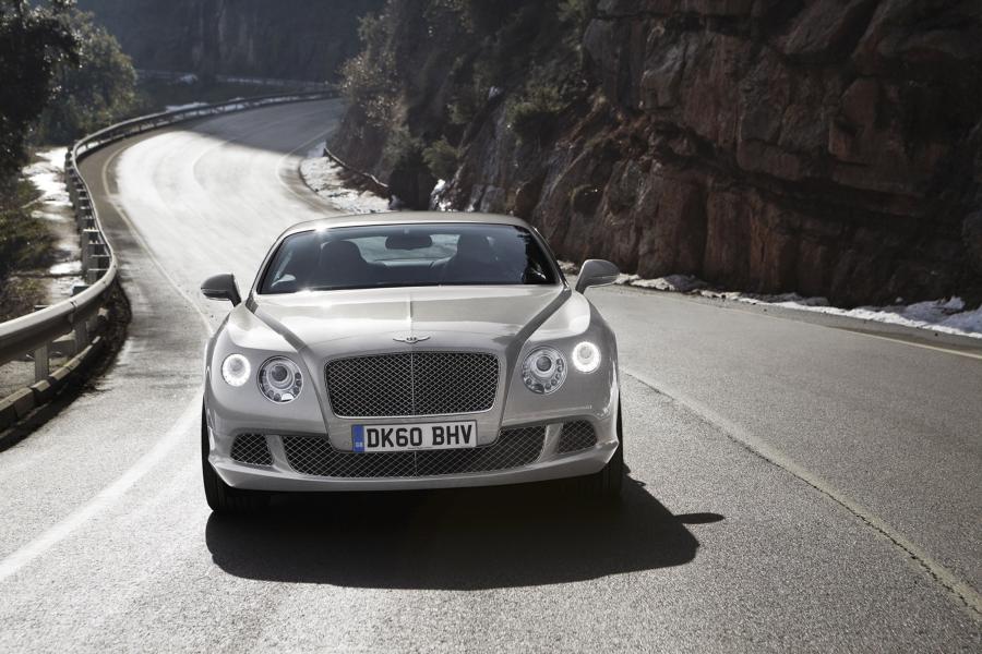  Bentley Continental GT 2011 года  (фото 38 из 151)